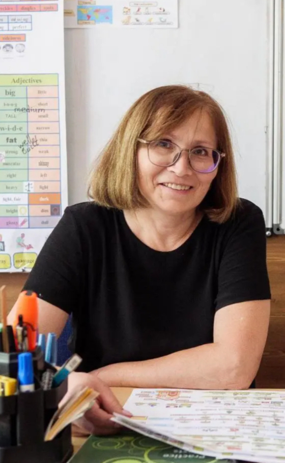 Шуліченко Тетяна Геннадіївна — викладач представництва